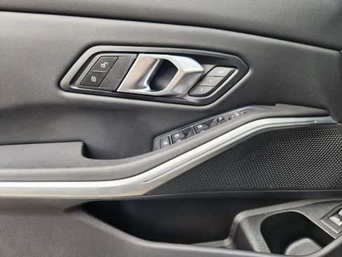 Used 2024 BMW 330i Sedan w/ Convenience Package image 22