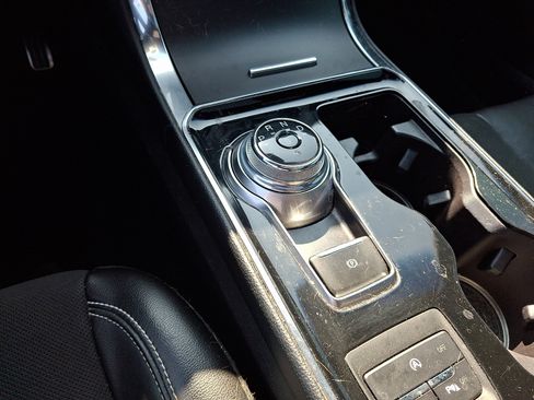 Used 2019 Ford Edge ST w/ Equipment Group 401A AWD/4WD image 15