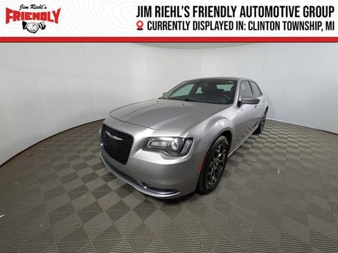 Used 2017 Chrysler 300 S AWD/4WD image 1