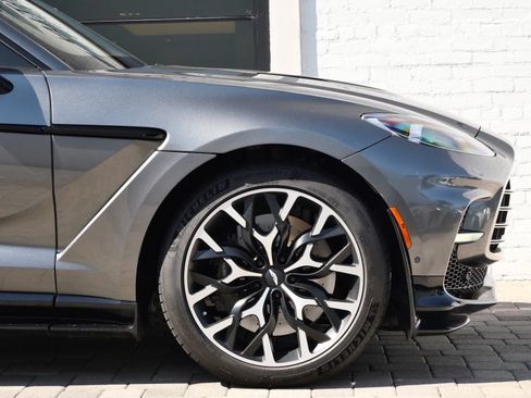 Used 2023 Aston Martin DBX 707 AWD/4WD image 4