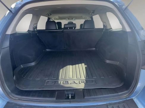 Used 2011 Subaru Outback 3.6R Limited image 16