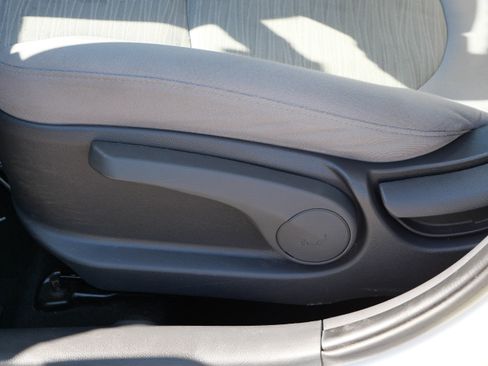 Used 2017 Hyundai Accent SE FWD image 20