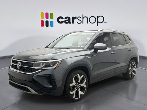 Used 2022 Volkswagen Taos SEL w/ Panoramic Sunroof Package AWD/4WD image 1