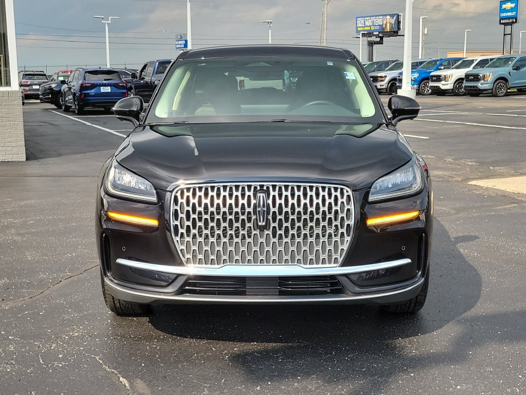 Certified 2023 Lincoln Corsair AWD w/ Equipment Group 101A image 2