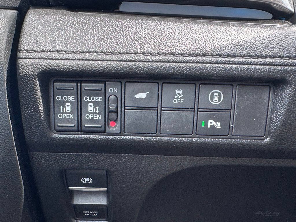 Used 2023 Honda Odyssey Elite image 37
