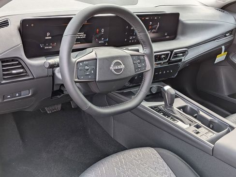 New 2026 Nissan Sentra SV w/ SV Convenience Package FWD image 10