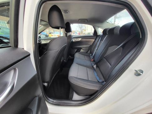 Used 2023 Kia Forte LXS image 22