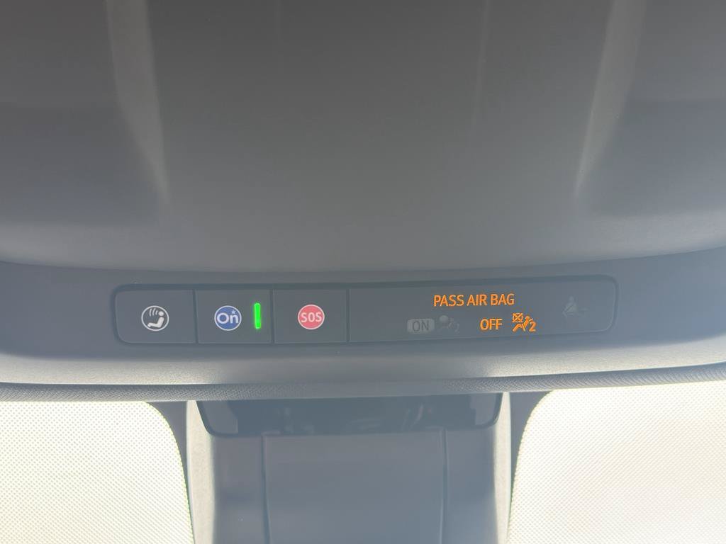 Used 2021 Chevrolet Tahoe Premier AWD/4WD image 19