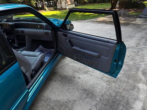 Used 1993 Ford Mustang Cobra image 65