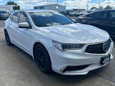 Used 2020 Acura TLX w/ Technology Package FWD image 2