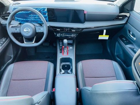 New 2026 Nissan Kicks SR w/ SR Premium Package image 14