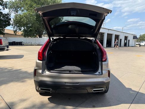 Used 2024 Cadillac XT4 Premium Luxury AWD/4WD image 33