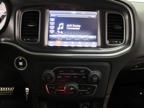 Used 2019 Dodge Charger Scat Pack image 41