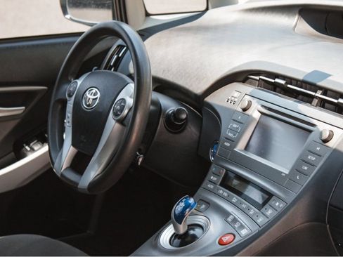 Used 2012 Toyota Prius Two FWD image 25