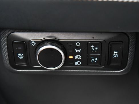 Used 2023 Ford Mustang Mach-E Select image 36