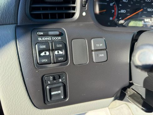 Used 2004 Honda Odyssey EX-L image 27