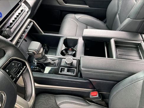 Used 2023 Toyota Tundra SR5 w/ SR5 Premium Package image 14