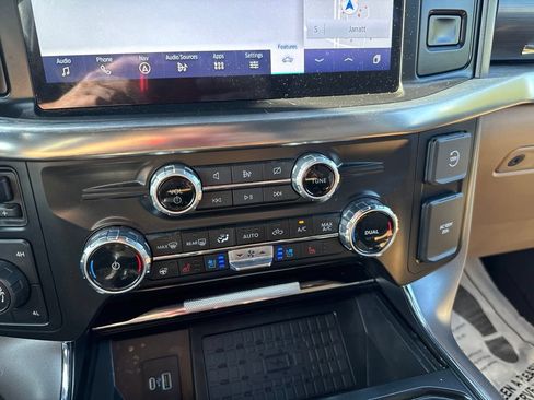 Used 2023 Ford F150 Lariat w/ Trailer Tow Package AWD/4WD image 22