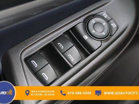 Used 2023 Chevrolet Bolt EUV Premier image 18