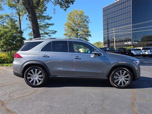 Certified 2025 Mercedes-Benz GLE 450 4MATIC image 6