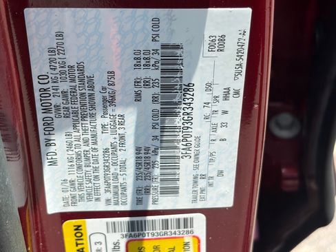 Used 2016 Ford Fusion SE AWD/4WD image 32