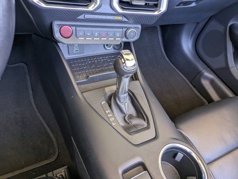 Used 2024 Ford Mustang Premium image 17