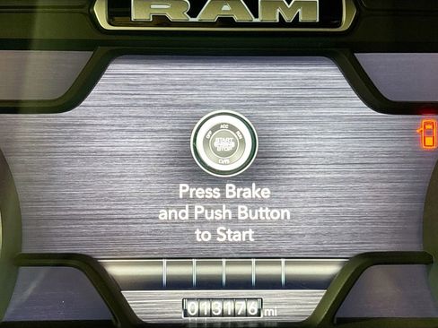 Certified 2022 RAM 2500 Laramie image 15