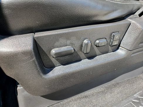 Used 2014 Ford F150 FX4 w/ Equipment Group 402A Luxury AWD/4WD image 20