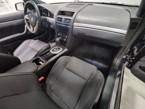 Used 2008 Pontiac G8 GT w/ Premium Package RWD image 10