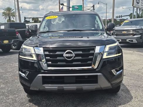 Used 2022 Nissan Armada SV w/ SV Appearance Package RWD image 2
