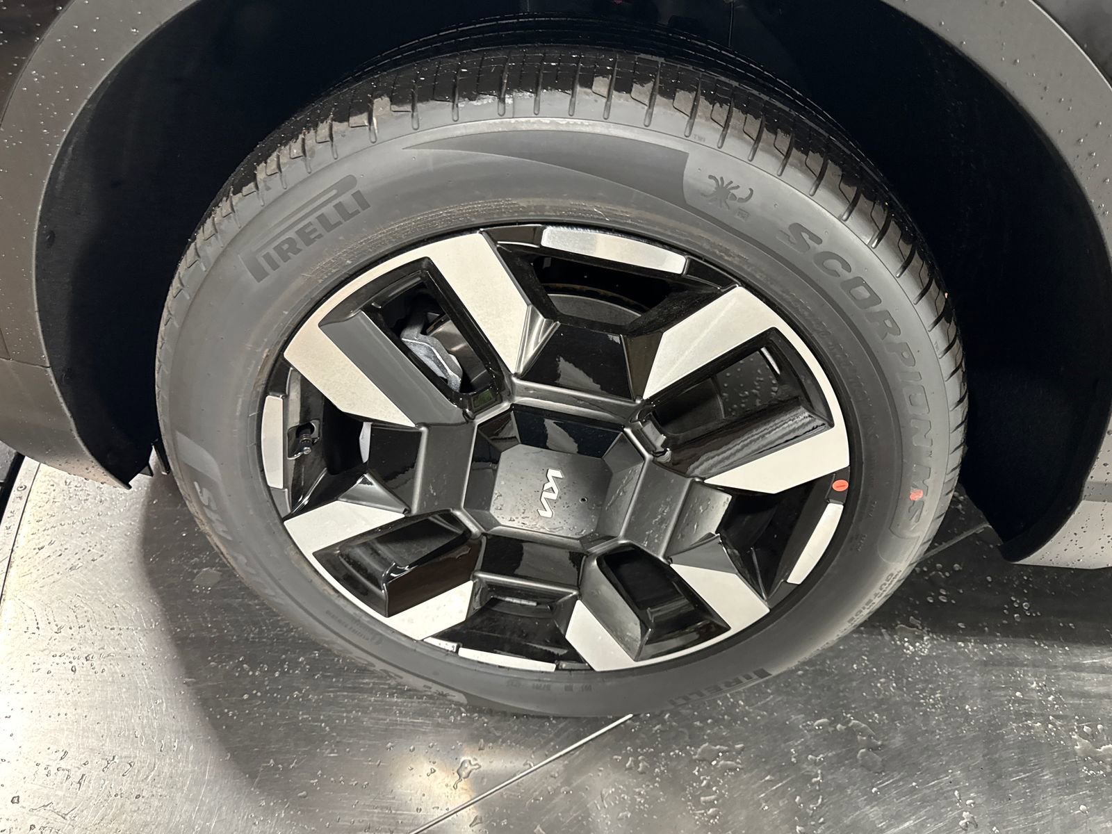 New 2027 Kia Telluride S w/ Towing Package AWD/4WD image 2
