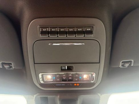 Used 2026 Ford F250 Lariat w/ Lariat Ultimate Package AWD/4WD image 29