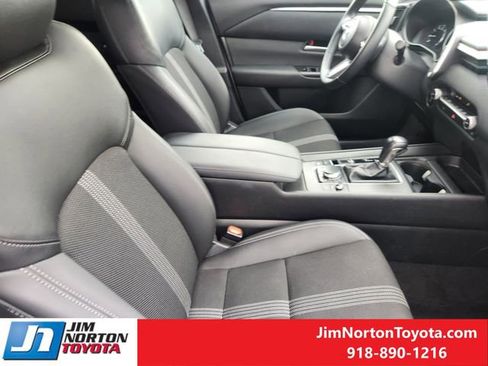 Used 2025 MAZDA CX-50 AWD 2.5 S w/ Preferred Package image 15