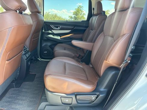 Used 2020 Subaru Ascent Touring w/ Popular Package #2 AWD/4WD image 13