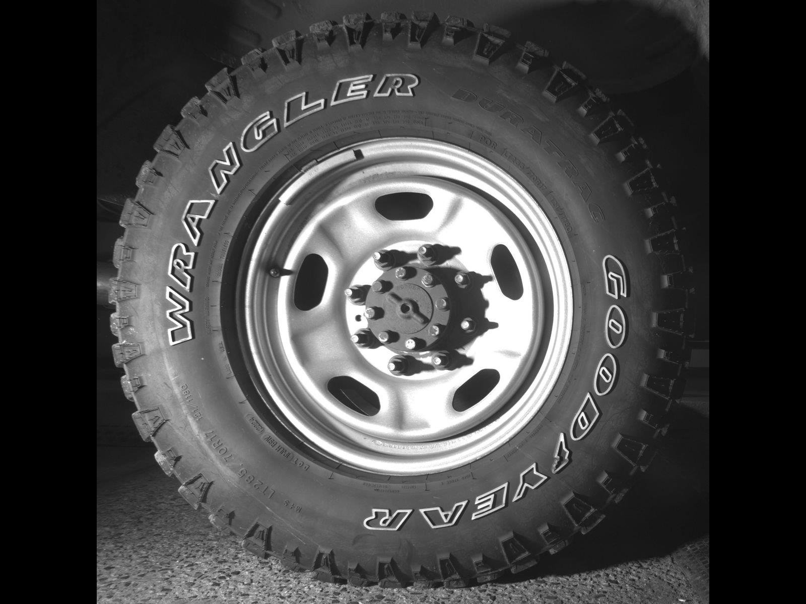 Used 2024 Ford F250 XL w/ XL Off-Road Package AWD/4WD image 18