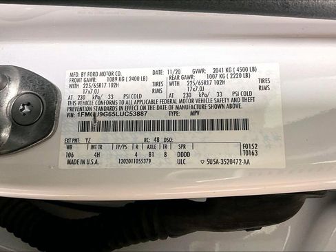 Used 2020 Ford Escape SE image 30