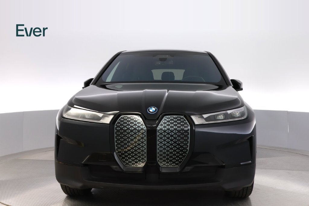 Used 2024 BMW iX xDrive50 AWD/4WD image 12