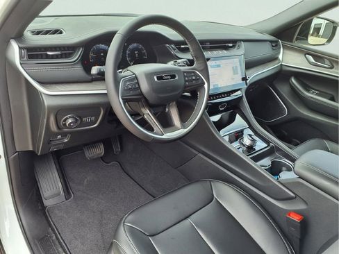 New 2026 Jeep Grand Cherokee L Limited w/ Limited Altitude Package image 7