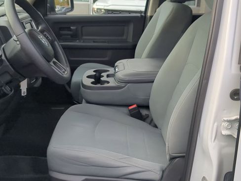 Used 2019 RAM 1500 Express w/ Express Value Package image 22