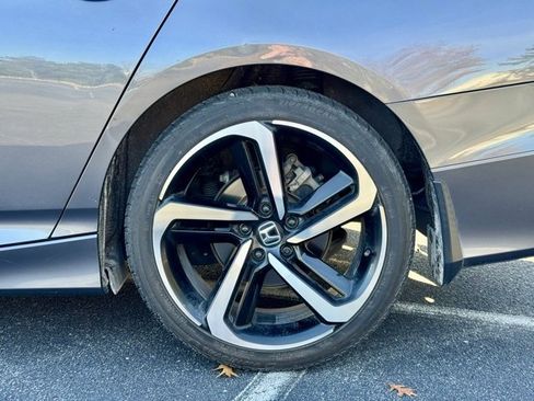 Used 2019 Honda Accord Sport image 31