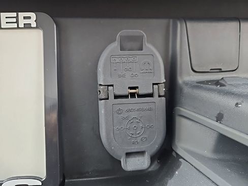 Used 2020 RAM 1500 Big Horn image 48