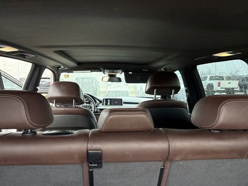 Used 2017 BMW X5 xDrive40e image 26