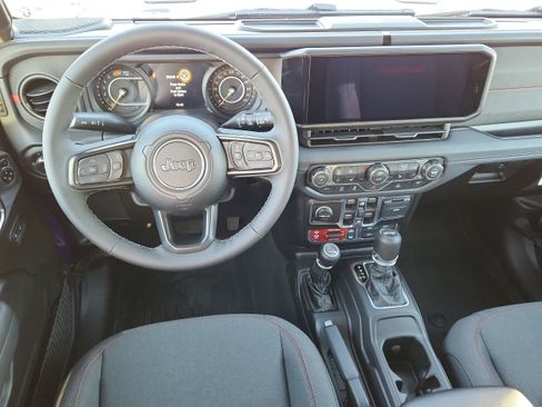 New 2026 Jeep Wrangler Unlimited Rubicon image 14