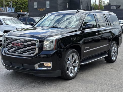Used 2018 GMC Yukon Denali w/ Open Road Package AWD/4WD image 4