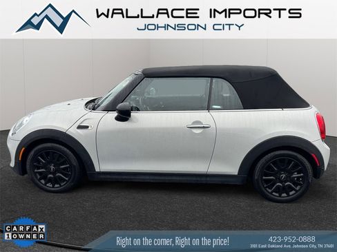 Used 2017 MINI Cooper Base image 1