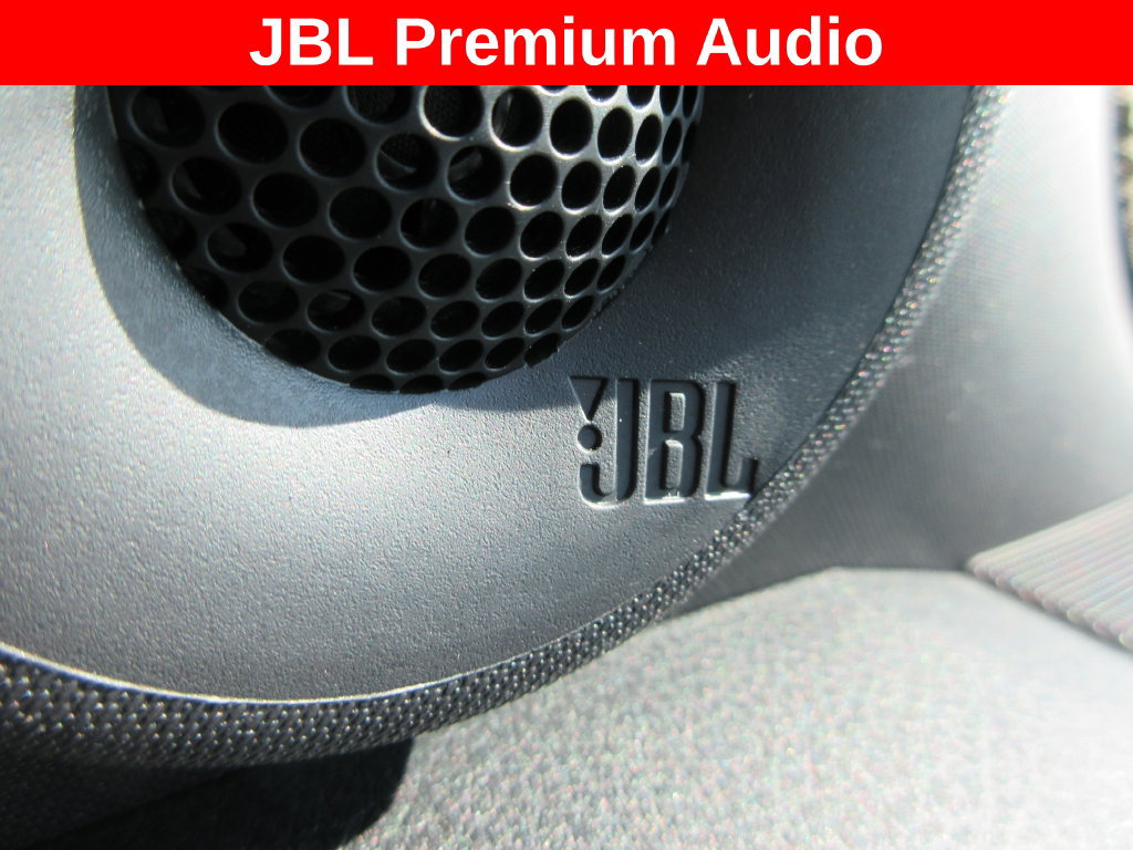 Used 2025 Toyota Sienna XLE Woodland Edition AWD/4WD image 21