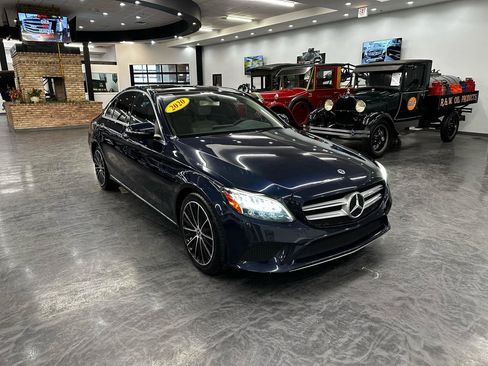Used 2020 Mercedes-Benz C 300 Sedan w/ Premium Package image 3