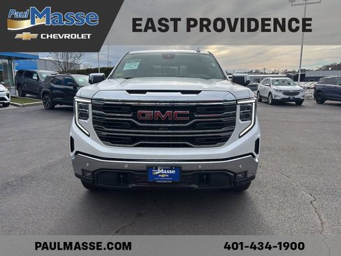 Certified 2024 GMC Sierra 1500 SLT w/ SLT Premium Plus Package image 2