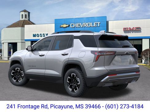 New 2026 Chevrolet Equinox ACTIV image 3