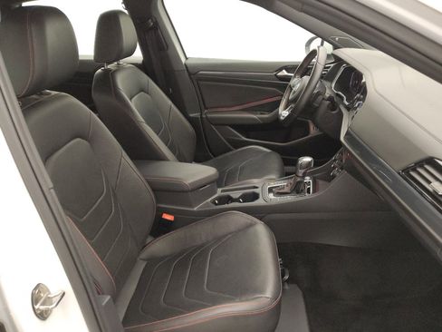 Used 2020 Volkswagen Jetta GLI Autobahn image 21